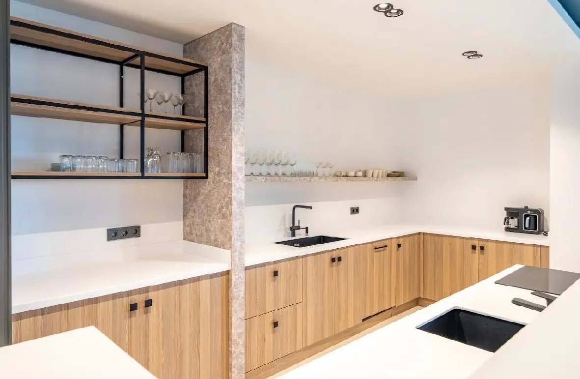 Kitchen area